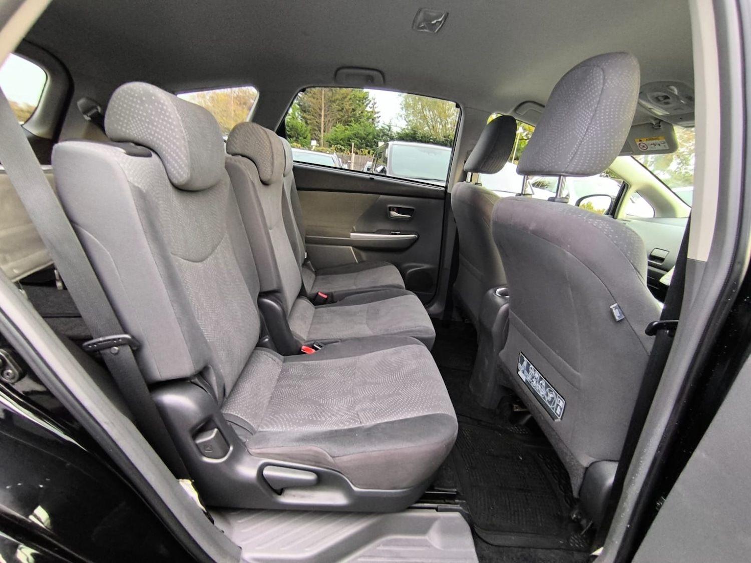 Used Toyota Prius+ 2014 for sale - 76450631: Photo 10