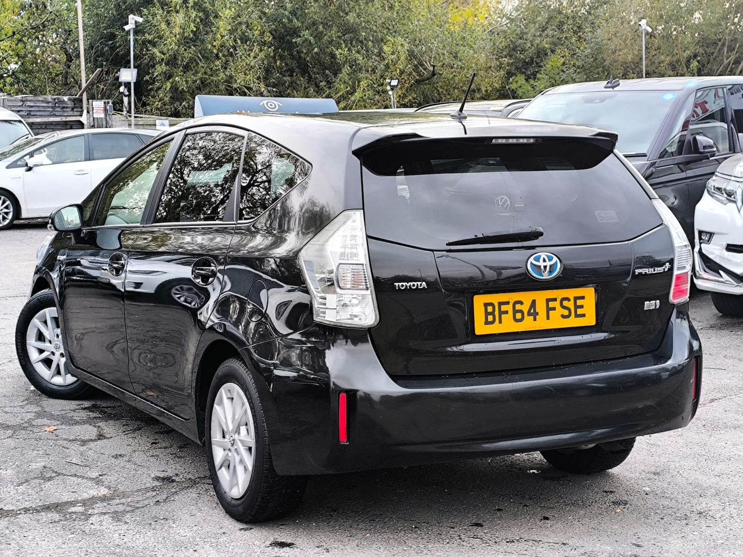 Used Toyota Prius+ 2014 for sale - 76450631: Photo 4