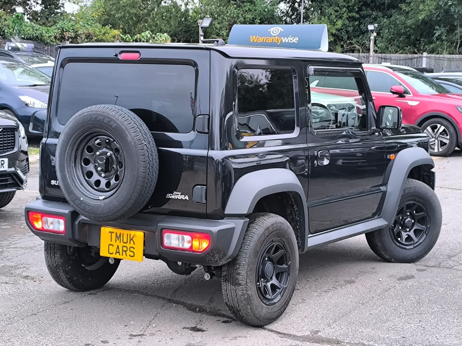 Used Suzuki Jimny 2023 for sale - 76027627: Photo 3