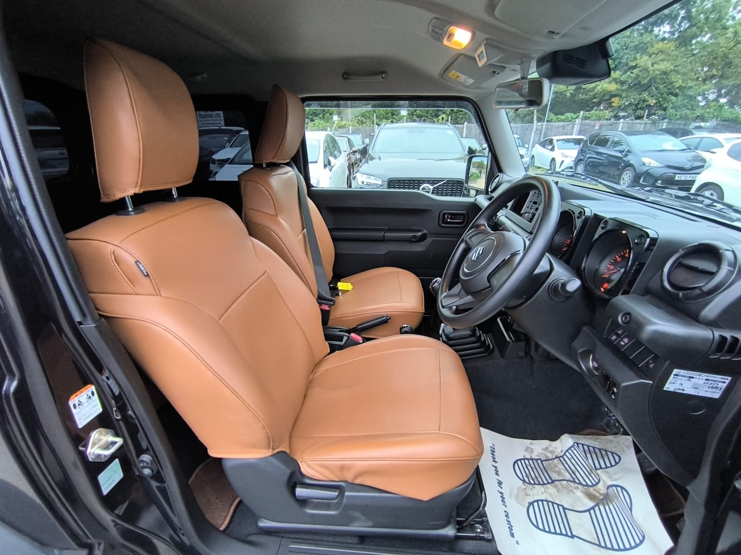 Used Suzuki Jimny 2023 for sale - 76027627: Photo 9