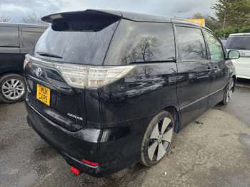 Used Toyota Estima 2015 for sale - 70461346: Photo