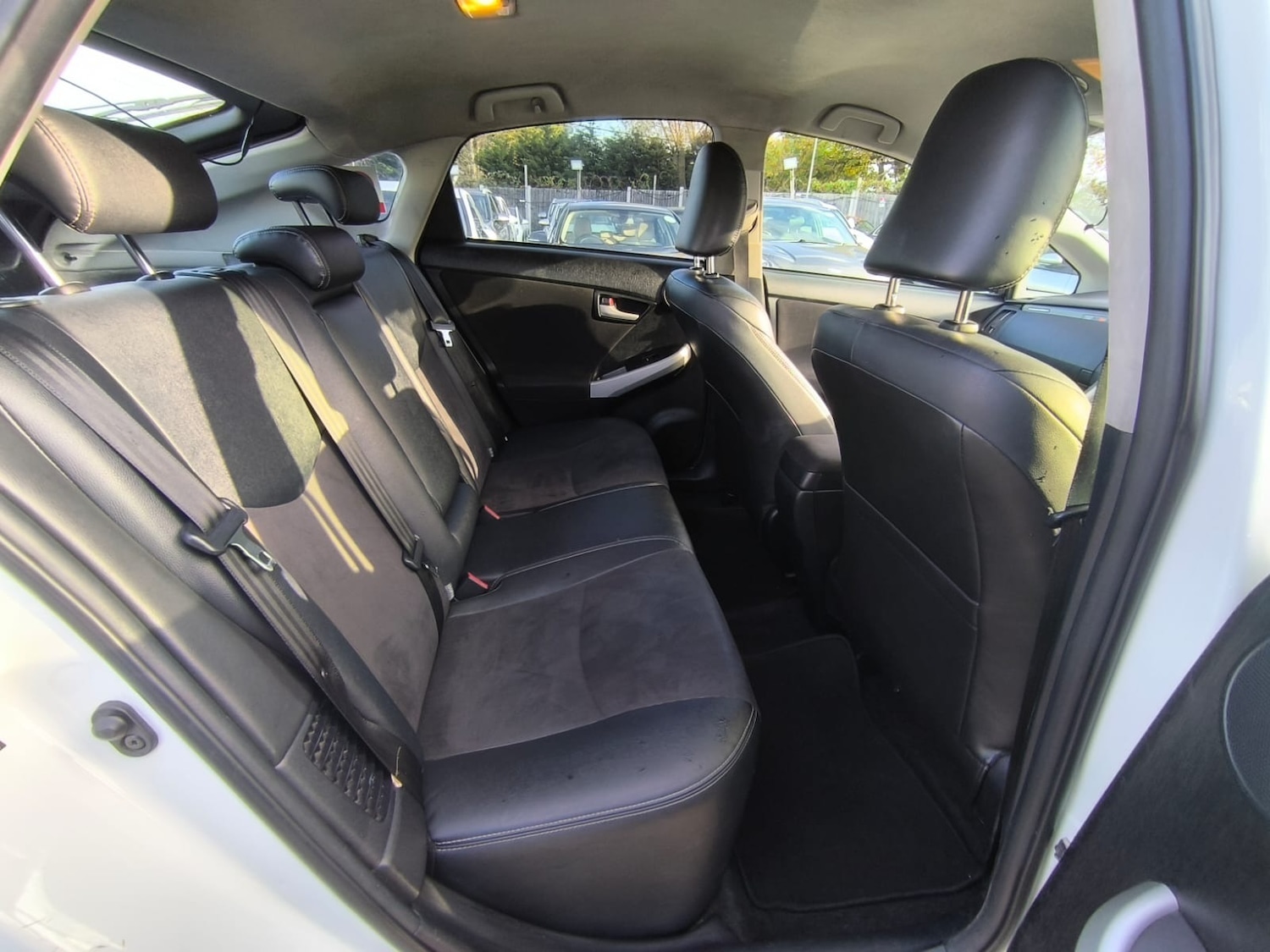 Used Toyota Prius 2016 for sale - 76577334: Photo 10