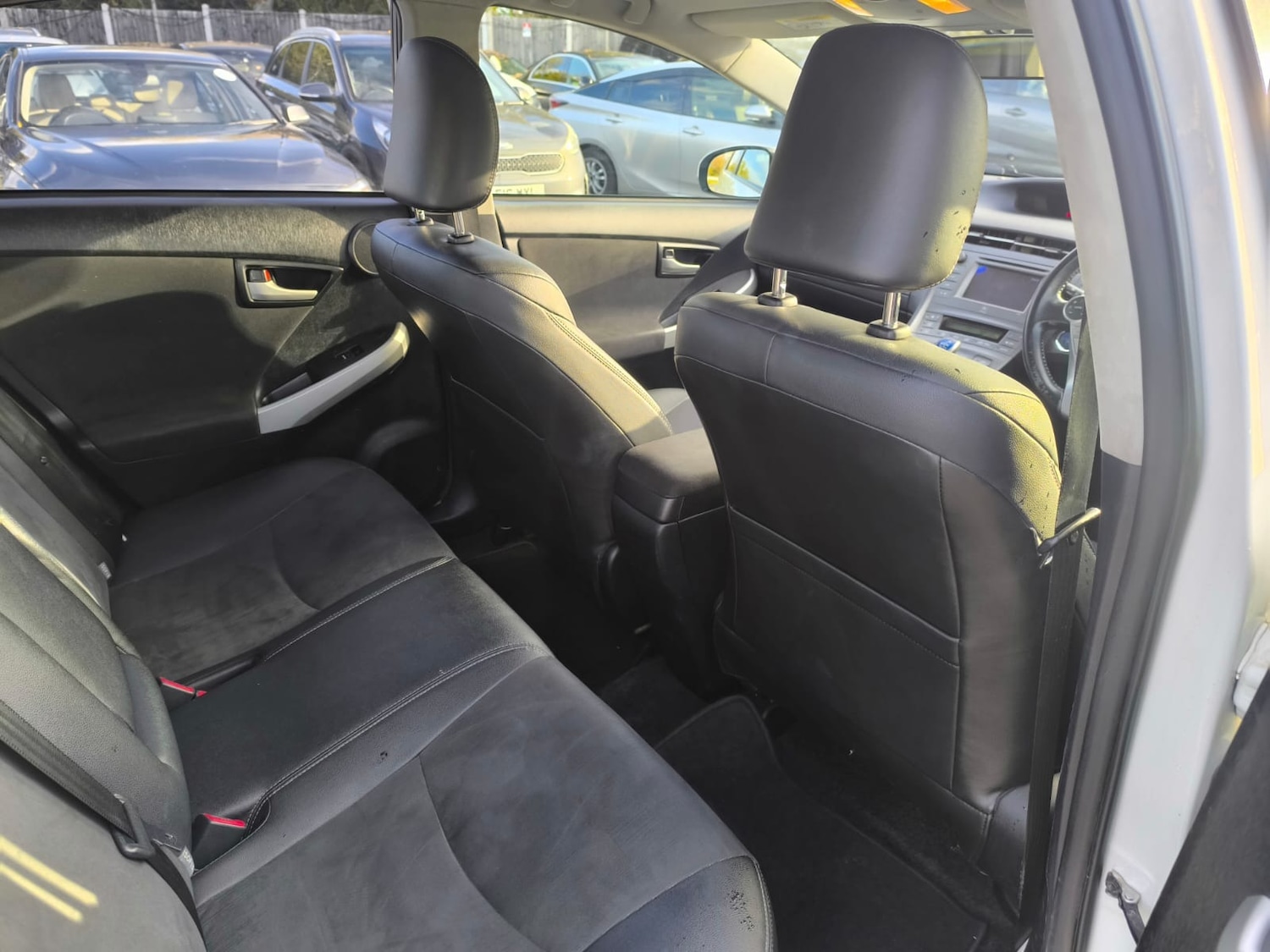 Used Toyota Prius 2016 for sale - 76577334: Photo 11