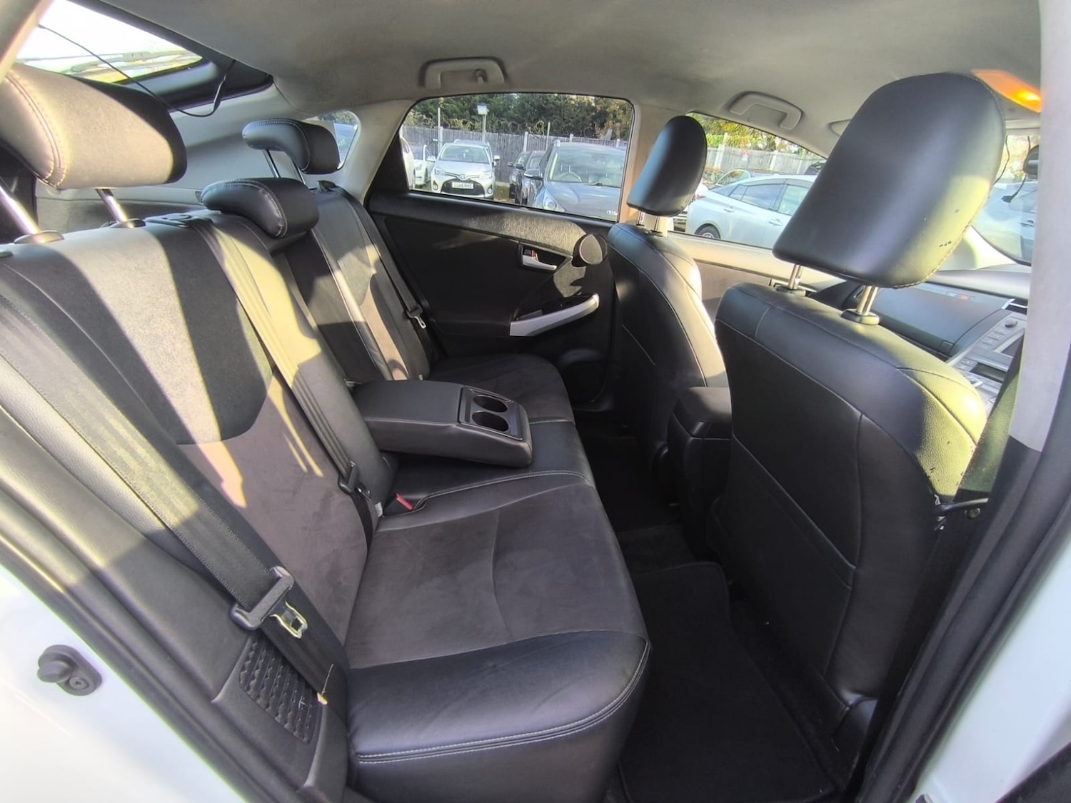 Used Toyota Prius 2016 for sale - 76577334: Photo 12