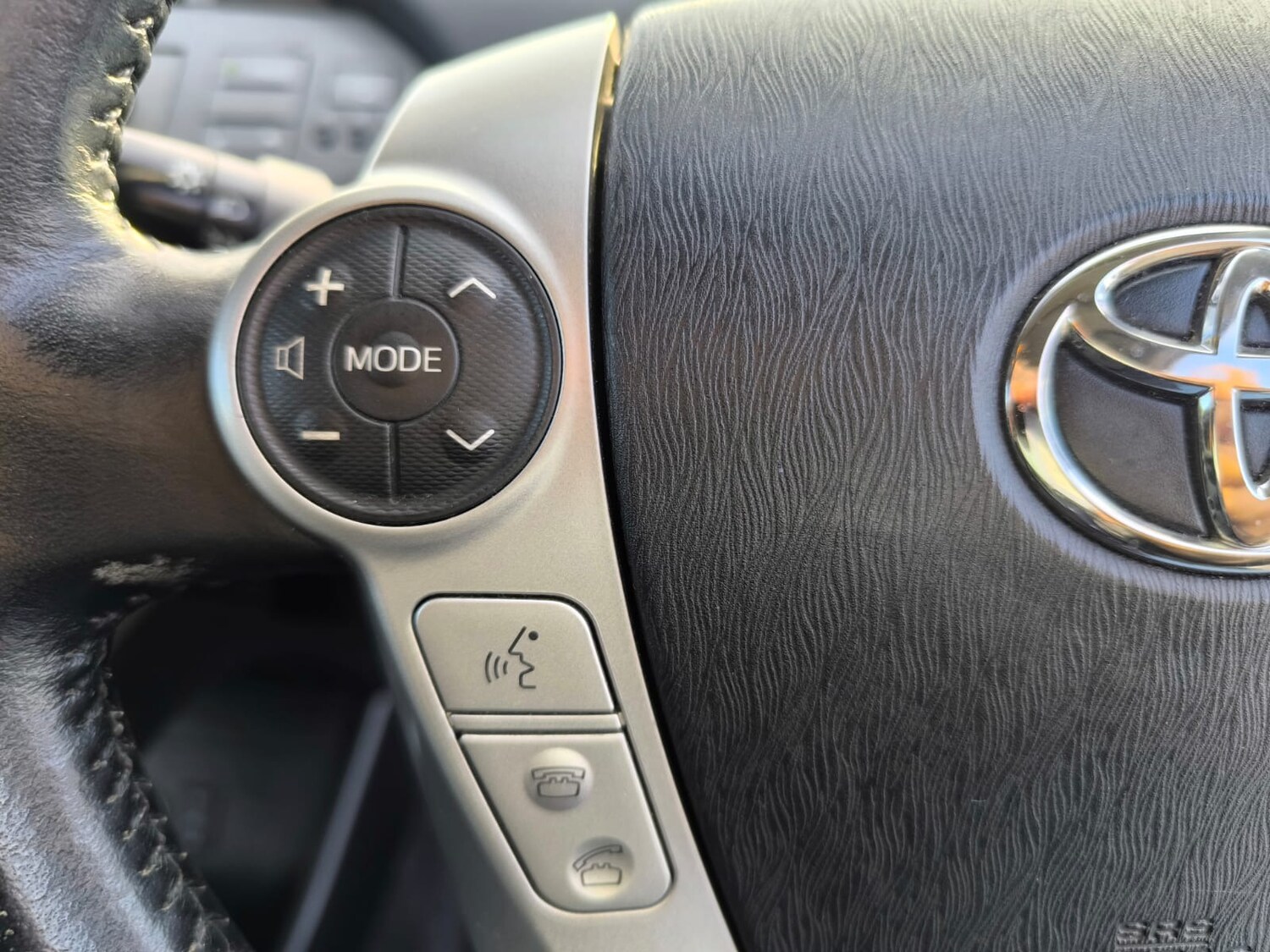 Used Toyota Prius 2016 for sale - 76577334: Photo 16