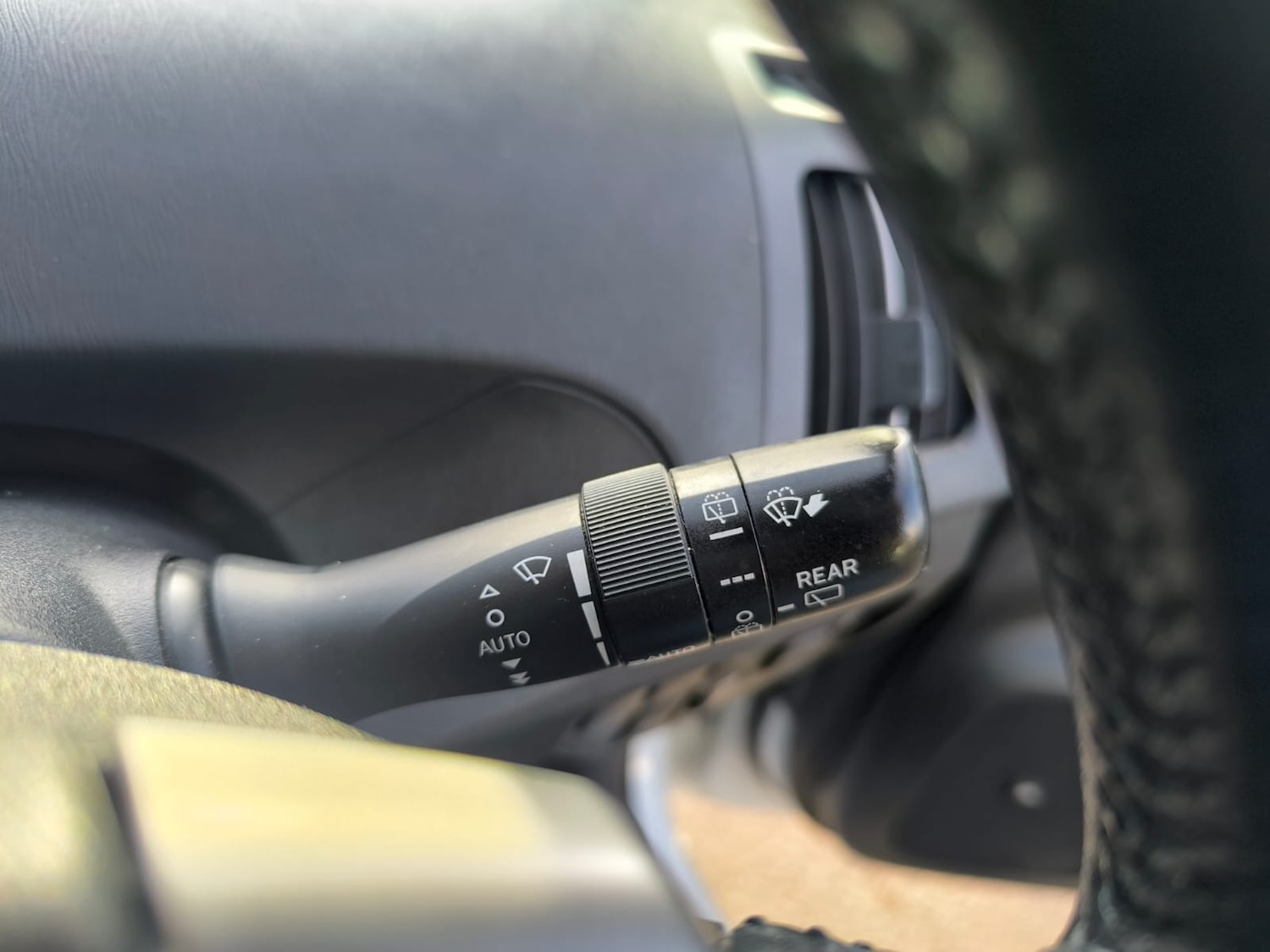 Used Toyota Prius 2016 for sale - 76577334: Photo 22