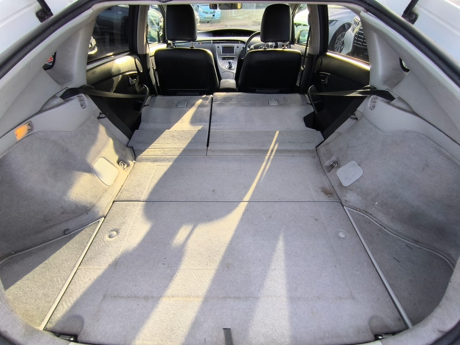 Used Toyota Prius 2016 for sale - 76577334: Photo 32