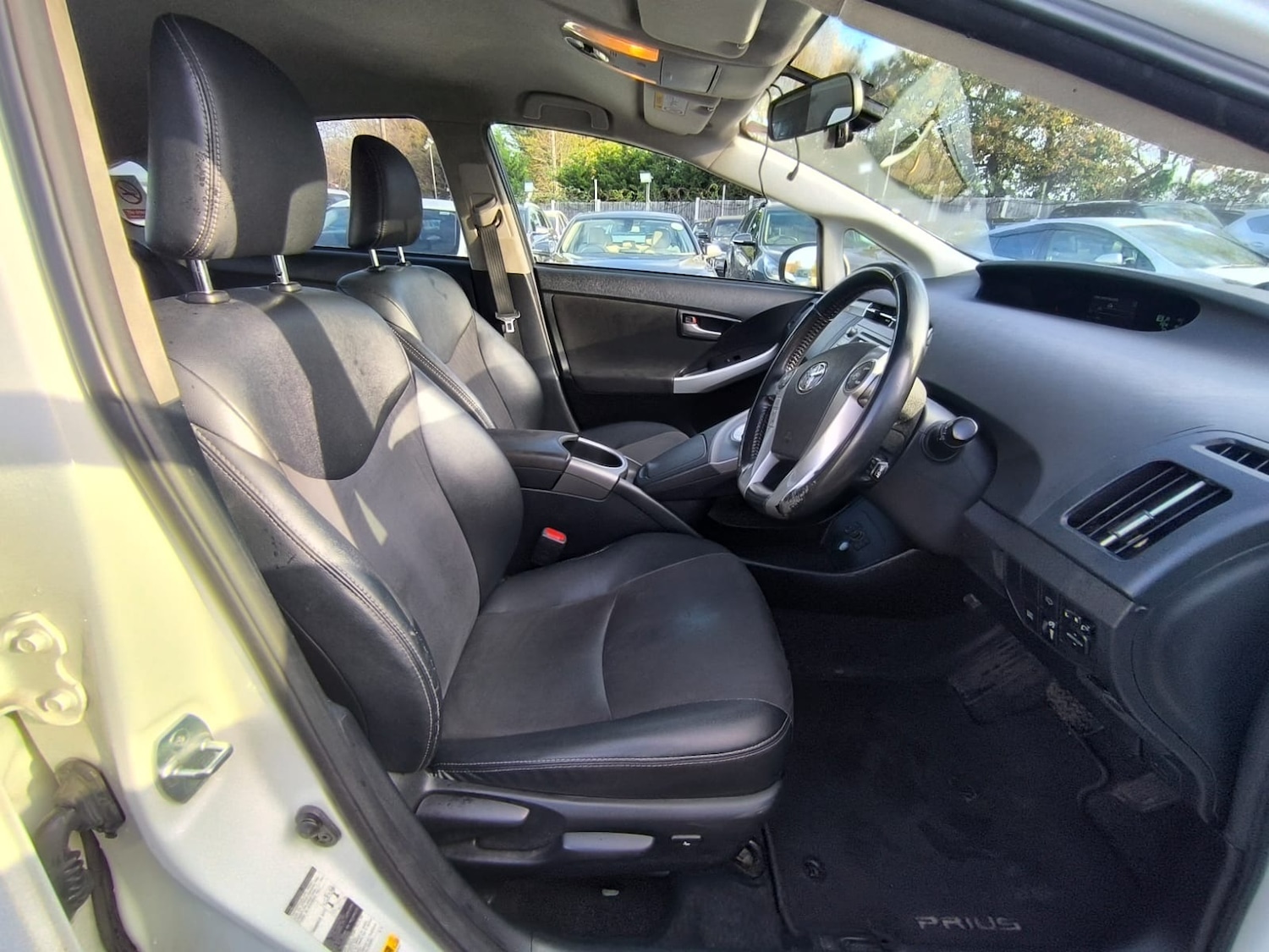 Used Toyota Prius 2016 for sale - 76577334: Photo 8