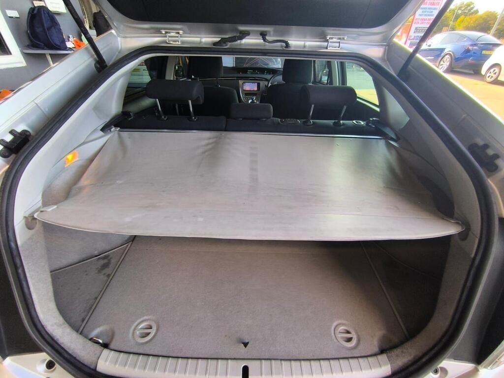 Vehicle 28