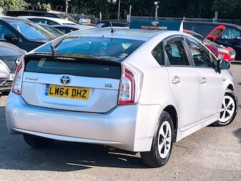 Used Toyota Prius 2015 for sale - 75673697: Photo