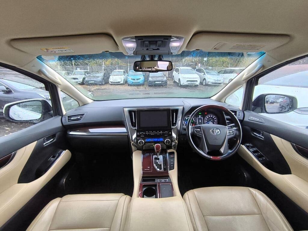 Used Toyota Alphard 2017 for sale - 76542924: Photo 14