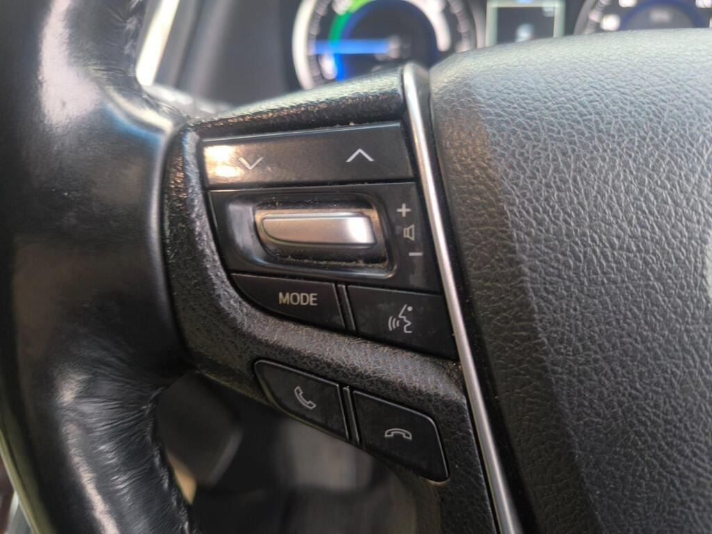 Used Toyota Alphard 2017 for sale - 76542924: Photo 17