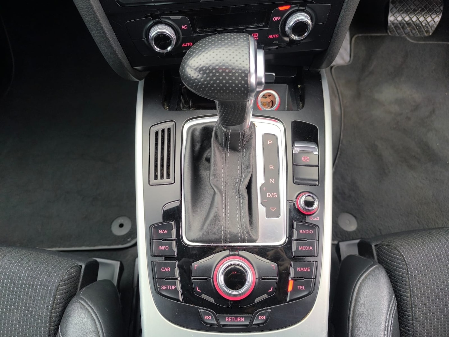 Used Audi A4 2013 for sale - 77258604: Photo 18