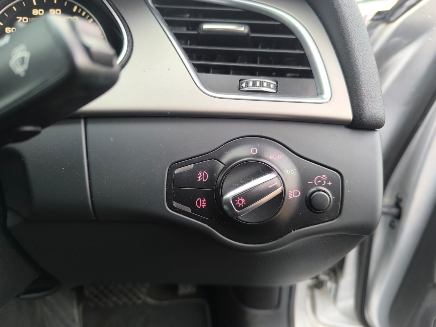 Used Audi A4 2013 for sale - 77258604: Photo 29