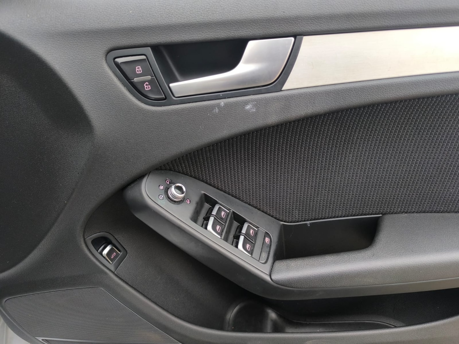 Used Audi A4 2013 for sale - 77258604: Photo 30