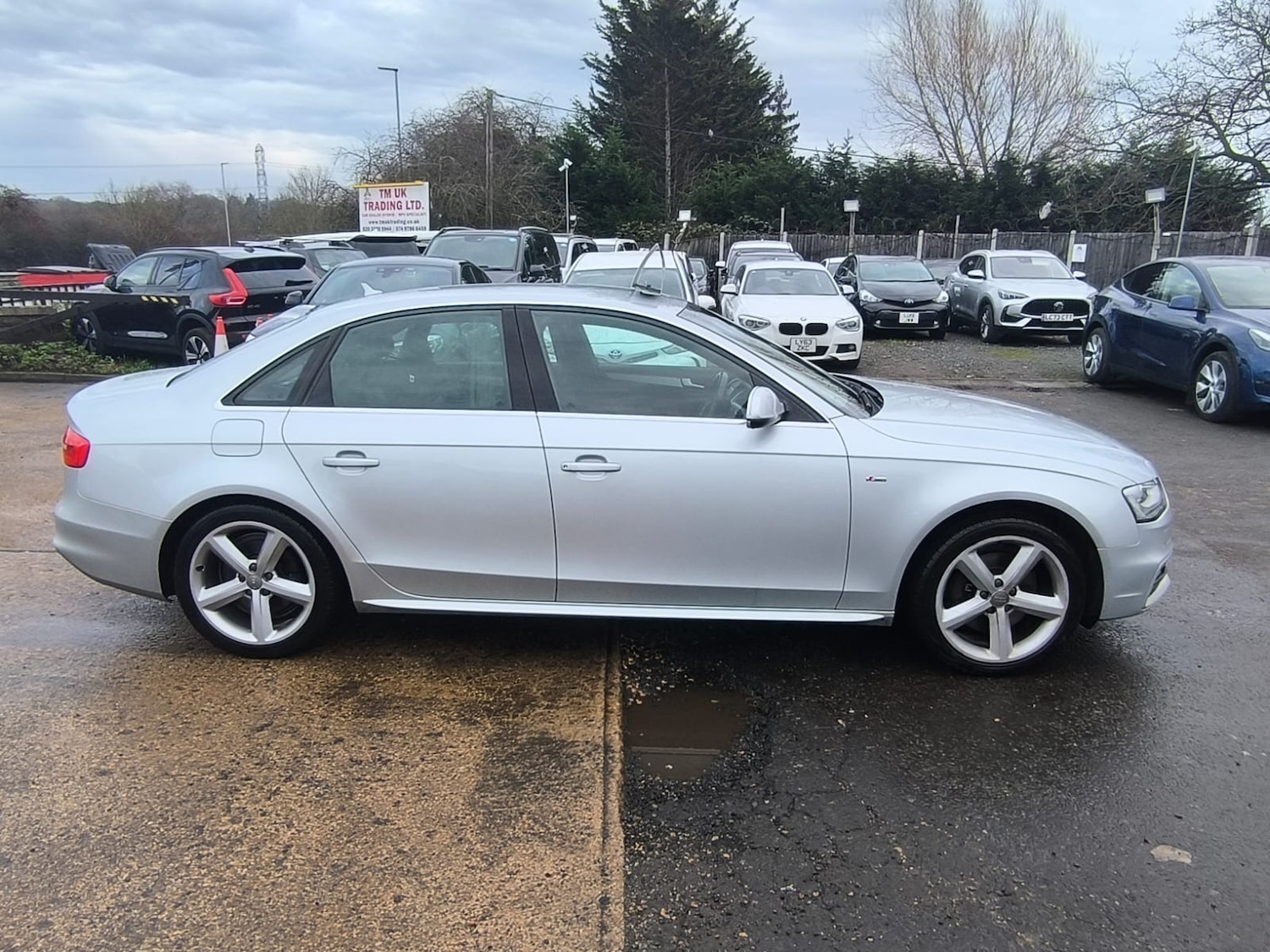 Used Audi A4 2013 for sale - 77258604: Photo 5