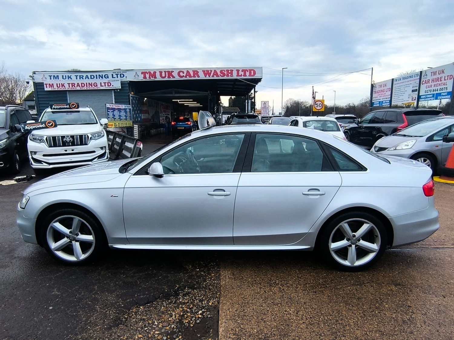 Used Audi A4 2013 for sale - 77258604: Photo 6