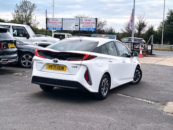 Used Toyota Prius 2021 for sale - 79798892: Photo