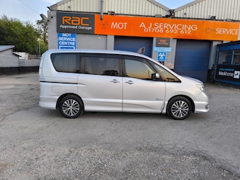 Used Nissan Serena 2015 for sale - 79478664: Photo