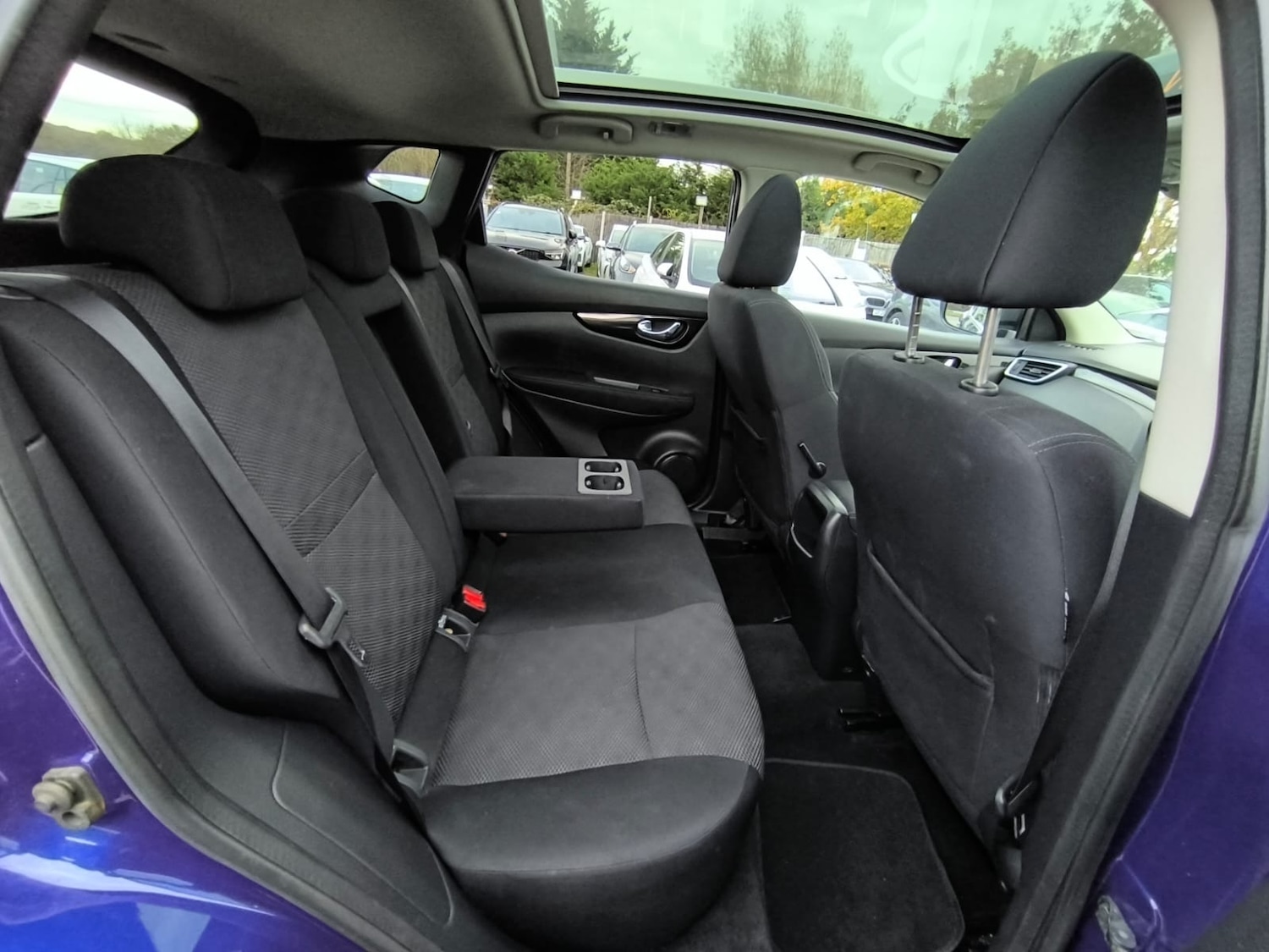 Used Nissan Qashqai 2016 for sale - 76588231: Photo 12