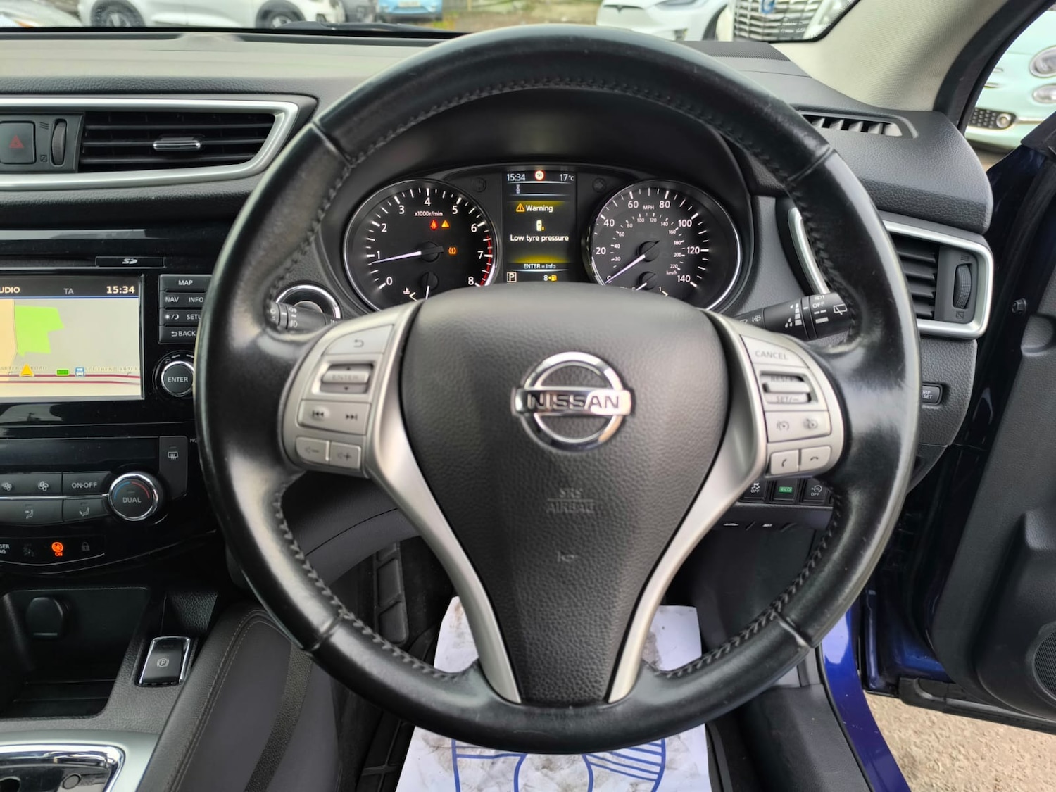 Used Nissan Qashqai 2016 for sale - 76588231: Photo 16