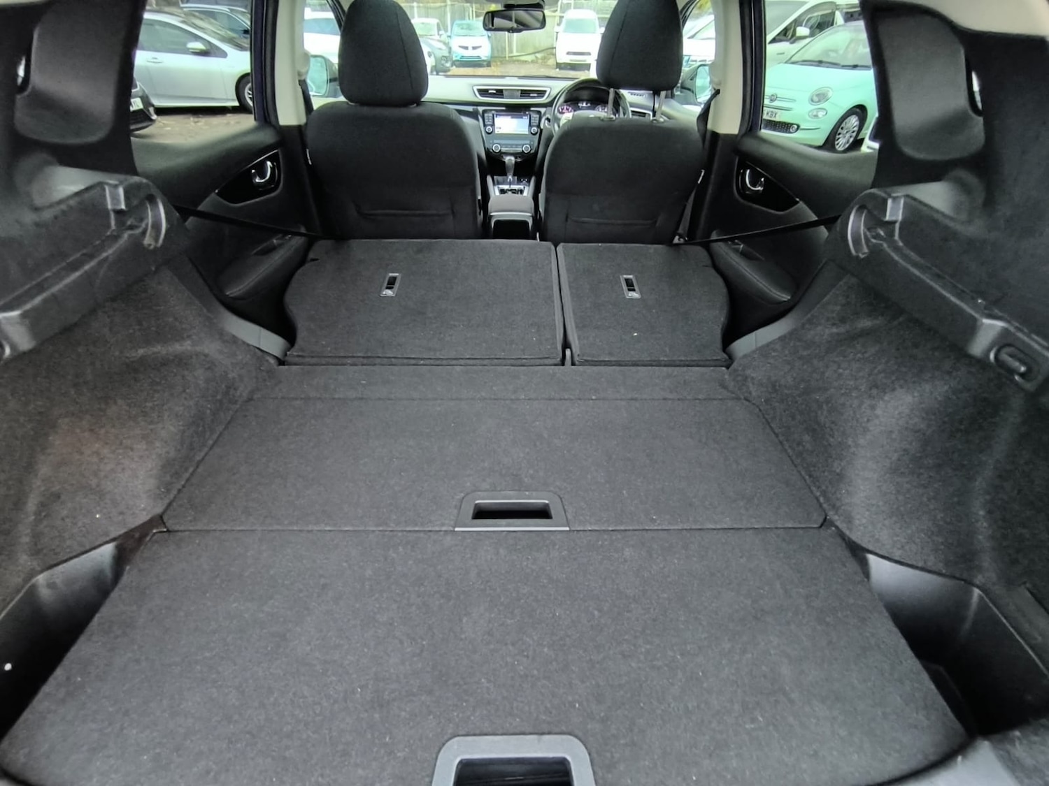 Used Nissan Qashqai 2016 for sale - 76588231: Photo 34