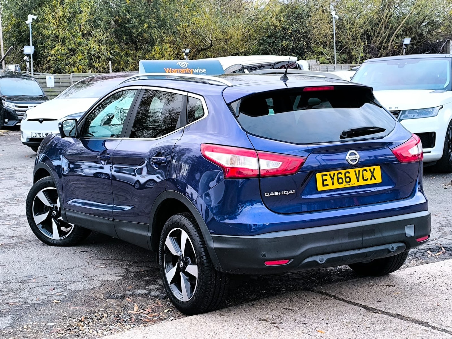 Used Nissan Qashqai 2016 for sale - 76588231: Photo 4