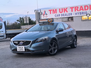 Used Volvo V40 2013 for sale - 79468500: Photo