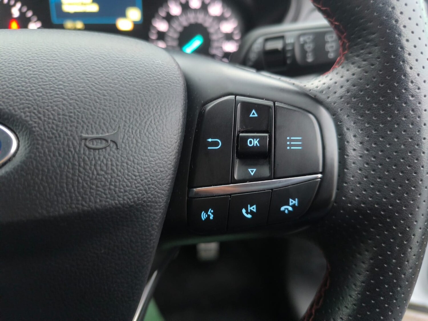 Used Ford Focus 2019 for sale - 76705654: Photo 18