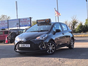 Used Toyota Yaris 2019 for sale - 79330010: Photo