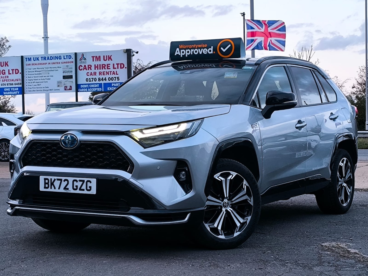 Used Toyota RAV4 2022 for sale - 76762779: Photo 2