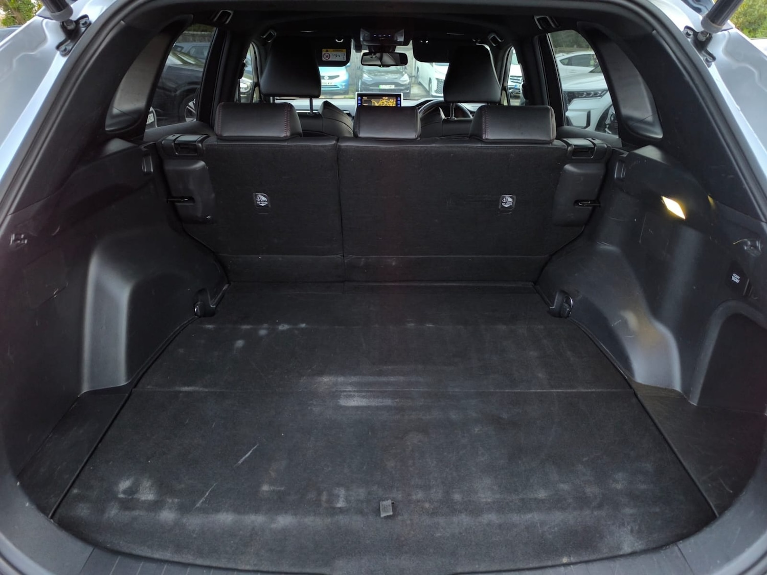 Used Toyota RAV4 2022 for sale - 76762779: Photo 35