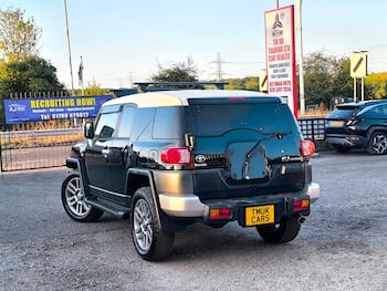 Used Toyota FJ Cruiser 2015 for sale - 79625646: Photo