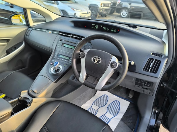 Used Toyota Prius 2011 for sale - 76309737: Photo 10
