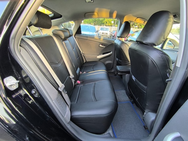 Used Toyota Prius 2011 for sale - 76309737: Photo 11