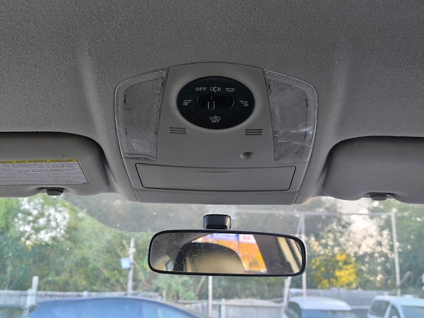 Used Toyota Prius 2011 for sale - 76309737: Photo 22