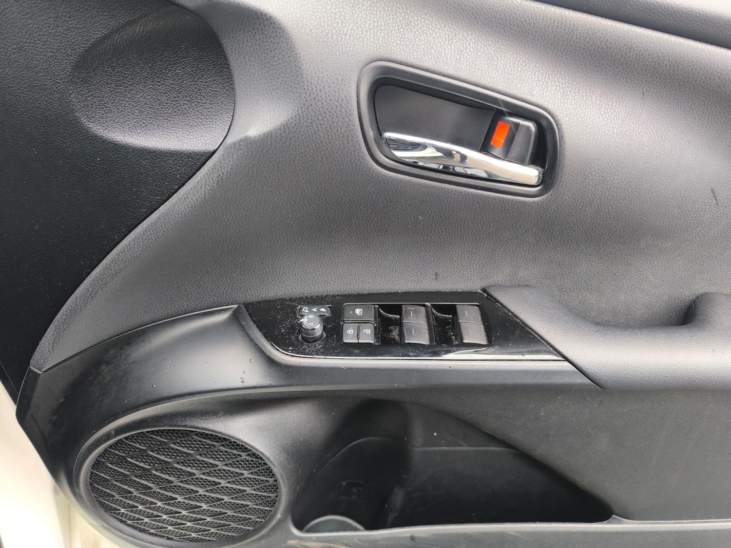 Used Toyota Prius 2021 for sale - 77350383: Photo 29