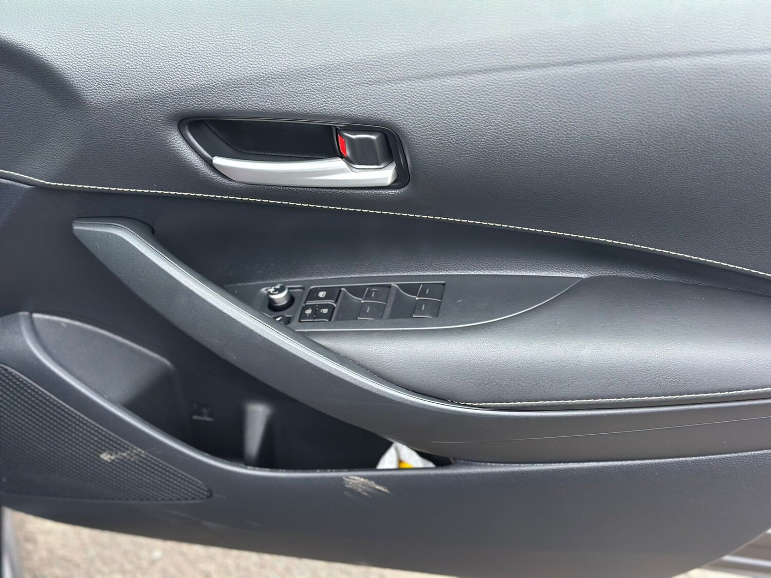 Used Toyota Corolla 2020 for sale - 77475033: Photo 33