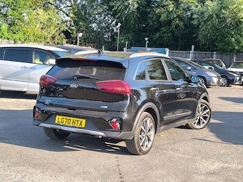 Used Kia Niro 2020 for sale - 79112331: Photo