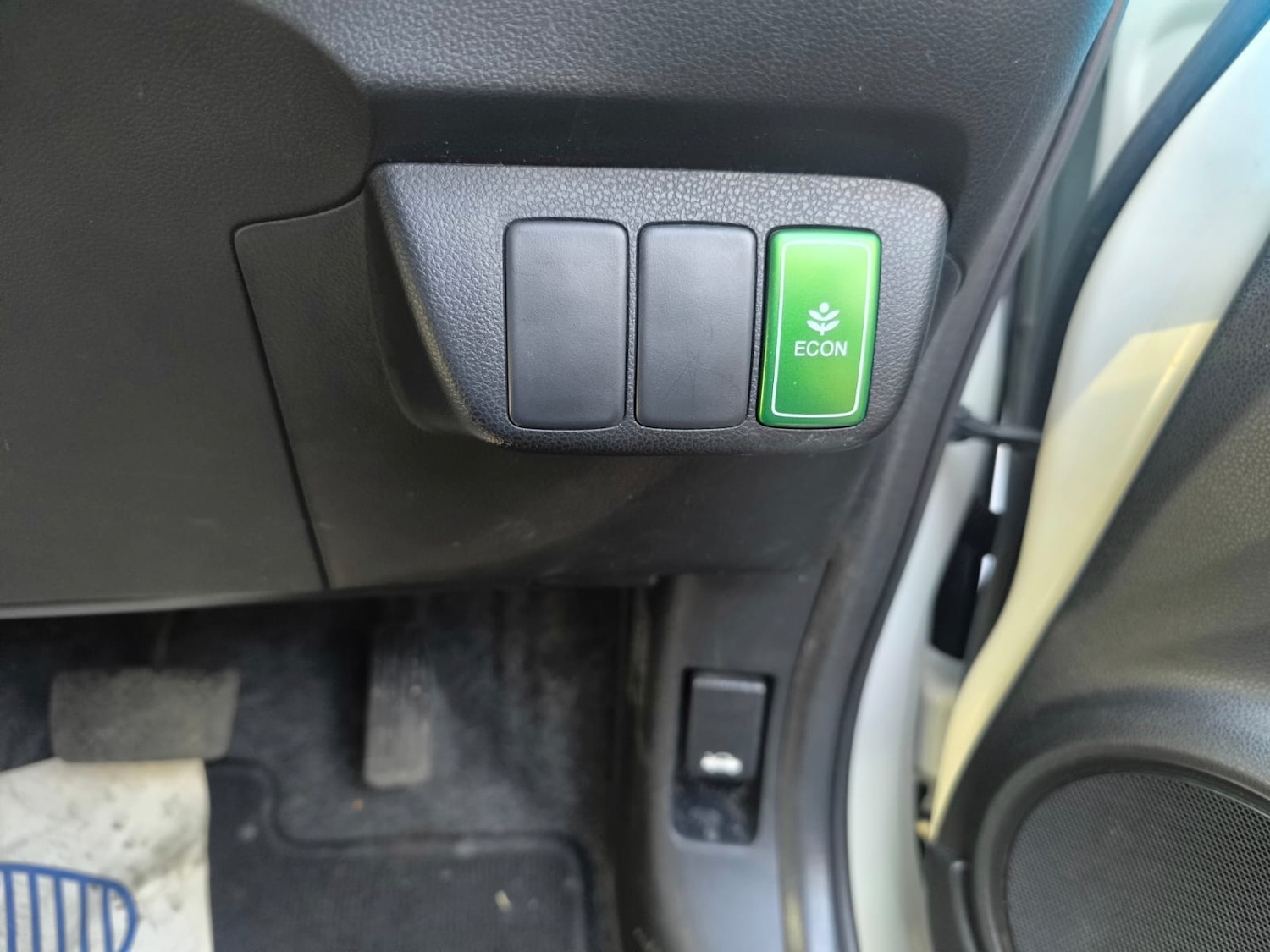 Used Honda Jazz 2012 for sale - 78198190: Photo 24