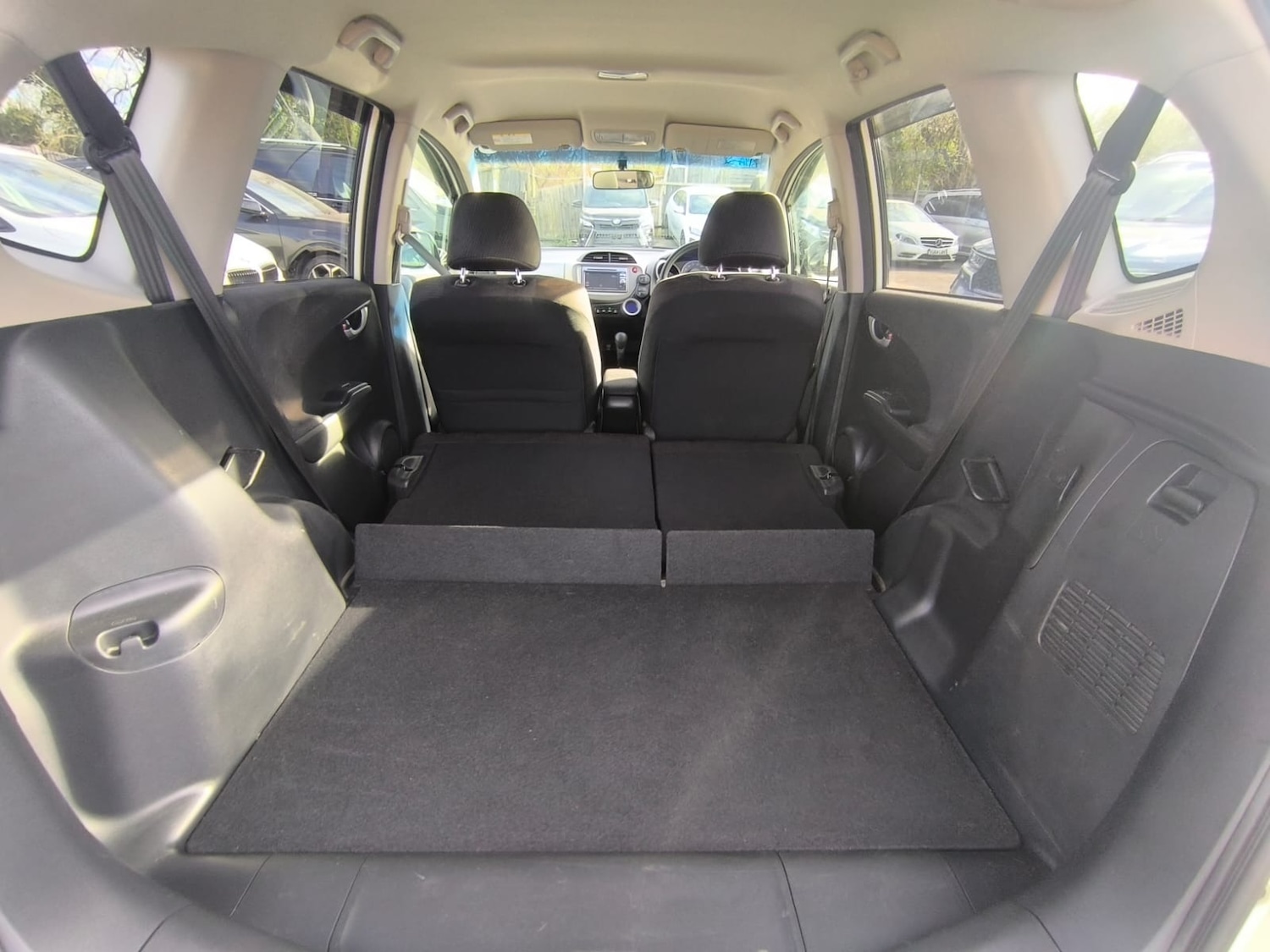 Used Honda Jazz 2012 for sale - 78198190: Photo 30