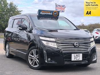 2010 - 2.5 8 Seats P/Leather Roof LED TV 2WD ULEZ Free 5-Door