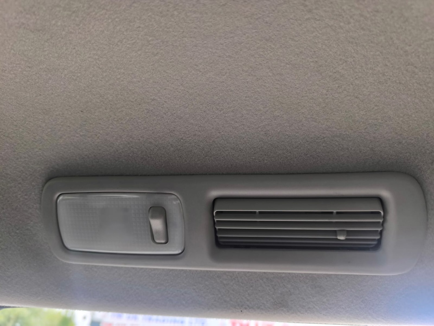 Used Nissan Elgrand 2010 for sale - 76193372: Photo 26