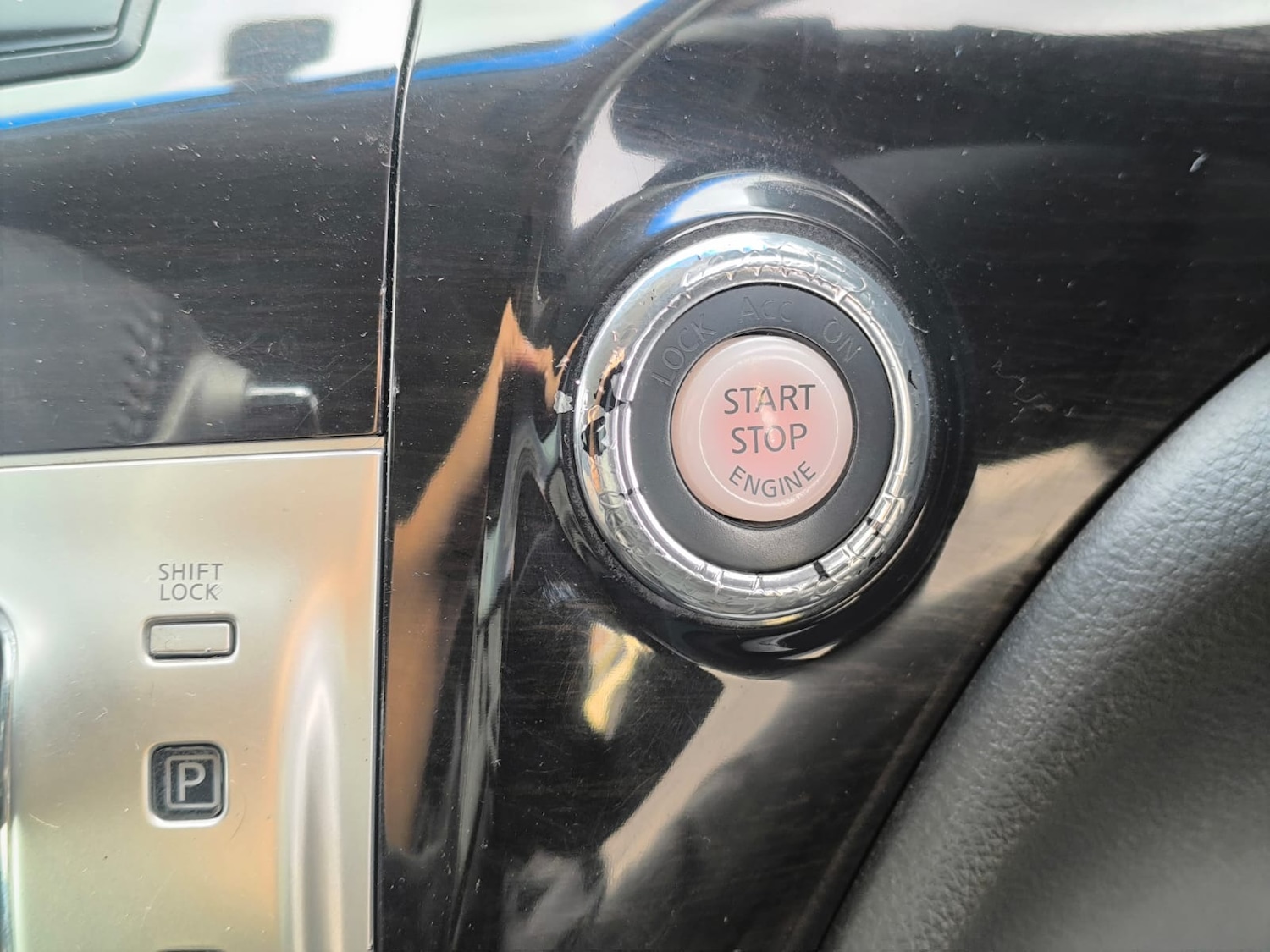 Used Nissan Elgrand 2010 for sale - 76193372: Photo 32