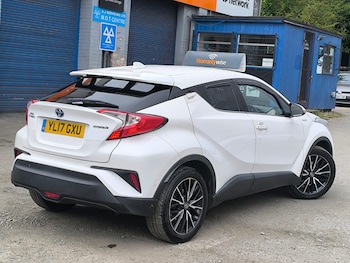 Used Toyota C-HR 2017 for sale - 78442384: Photo