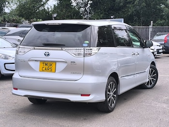 Used Toyota Estima 2013 for sale - 75683415: Photo