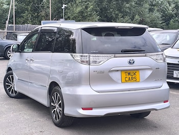 Used Toyota Estima 2013 for sale - 75683415: Photo