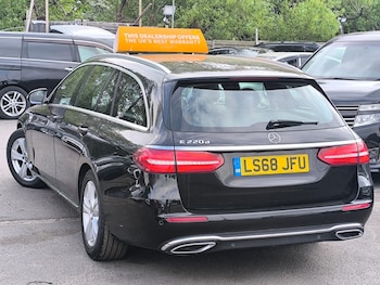 Used Mercedes-Benz E Class 2018 for sale - 78497921: Photo
