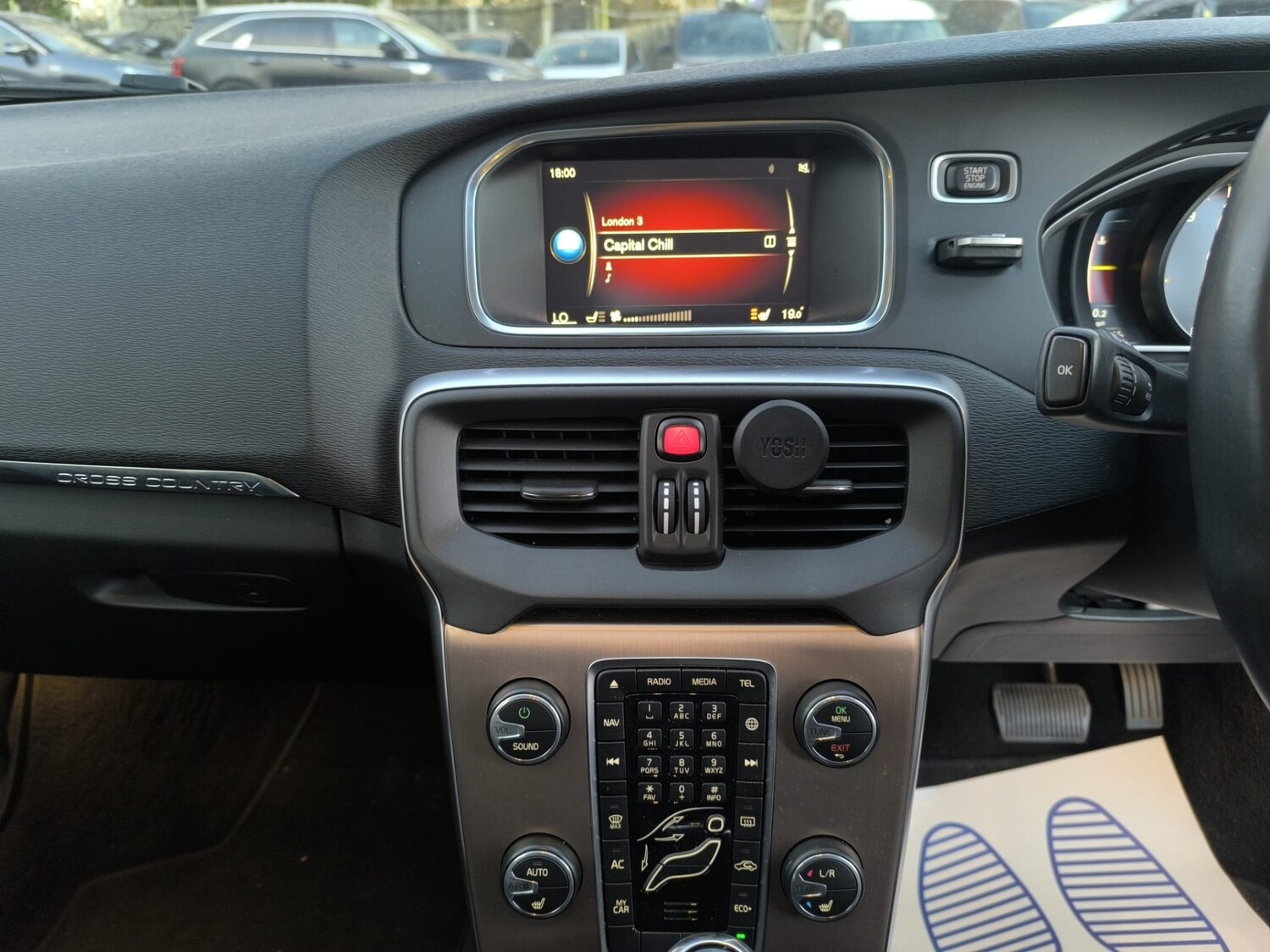 Used Volvo V40 2019 for sale - 77931184: Photo 18