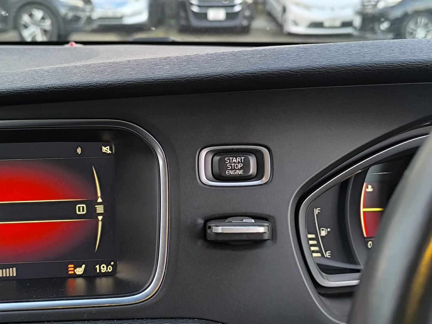 Used Volvo V40 2019 for sale - 77931184: Photo 26